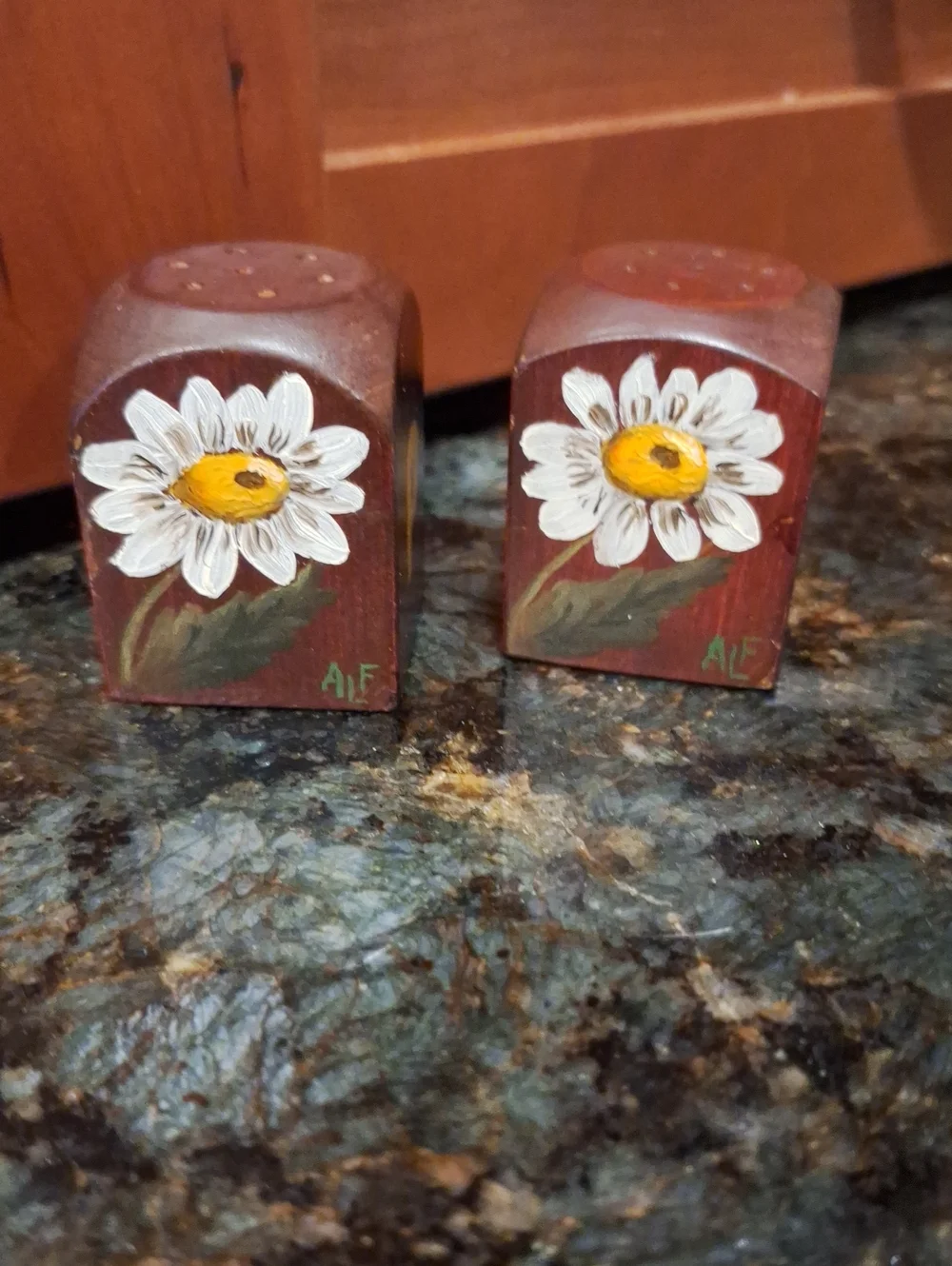 Handpainted Wooden 'P' and 'S' Salt and Pepper Shakers - Brown